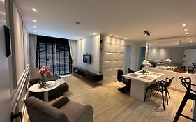 Chartres Charming Residence